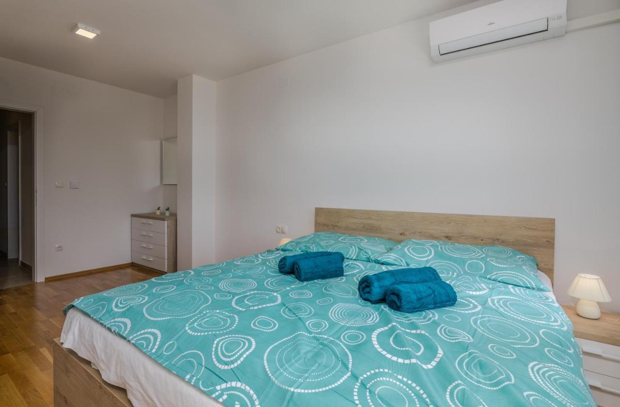 Appartment Divine Krk Town Exterior foto